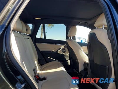 Zdjęcie 11 z 12 samochodu: 2017 BMW X1 XDRIVE28I VIN:WBXHT3C39H5F73579 - miniatura