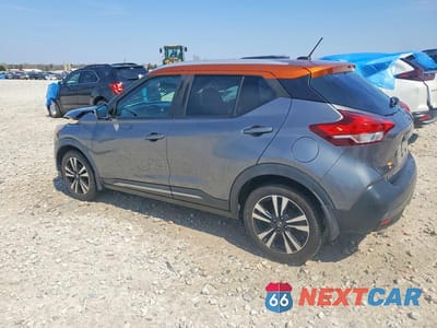 Drugie zdjęcie samochodu z przodu: 2019 NISSAN KICKS S VIN:3N1CP5CU9KL532313 - miniatura