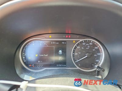 Zdjęcie 9 z 12 samochodu: 2018 NISSAN KICKS SV VIN:3N1CP5CU2JL520793 - miniatura