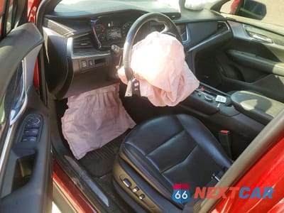 Zdjęcie 8 z 13 samochodu: 2021 CADILLAC XT5 PREMIUM LUXURY VIN:1GYKNDRS3MZ221884 - miniatura