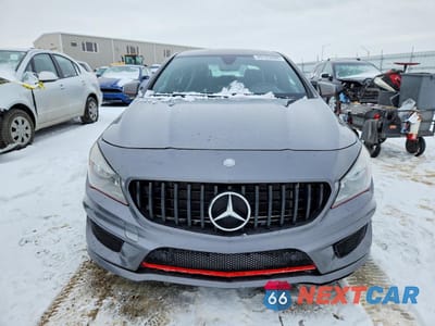 Piąte zdjęcie samochodu w środku: 2015 MERCEDES-BENZ CLA 250 4MATIC VIN:WDDSJ4GB2FN194018 - miniatura