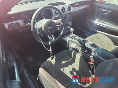 Zdjęcie 8 z 12 samochodu: 2015 FORD MUSTANG VIN:1FA6P8TH7F5413184 - miniatura