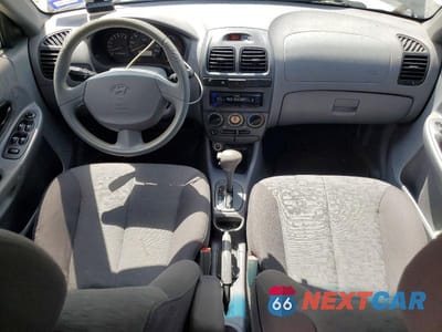 Zdjęcie 8 z 11 samochodu: 2005 HYUNDAI ACCENT GLS VIN:KMHCG45C95U632977 - miniatura