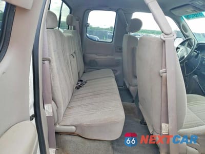 Zdjęcie 10 z 12 samochodu: 2002 TOYOTA TUNDRA SR5 VIN:5TBRN341428234342 - miniatura
