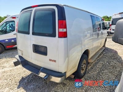 Trzecie zdjęcie samochodu z tyłu: 2015 GMC SAVANA G2500 DELIVERY VAN VIN:1GTW7FCF6F1907444 - miniatura