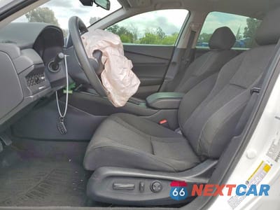 Zdjęcie 7 z 13 samochodu: 2023 HONDA ACCORD EX VIN:1HGCY1F37PA043768 - miniatura