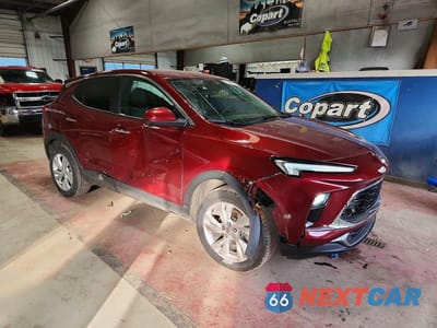 Czwarte zdjęcie samochodu z boku: 2025 BUICK ENCORE GX PREFERRED VIN:KL4AMCSL7SB074437 - miniatura