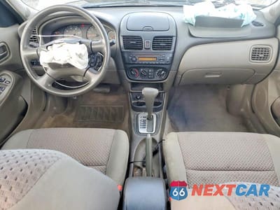 Zdjęcie 8 z 12 samochodu: 2004 NISSAN SENTRA 1.8 VIN:3N1CB51D64L892580 - miniatura