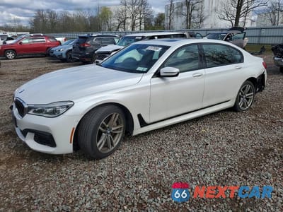 2016 BMW 750 XI WBA7F2C56GG415516 - główne zdjęcie licytacji z USA - miniatura