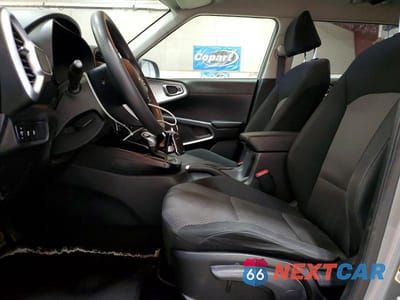 Zdjęcie 7 z 11 samochodu: 2023 KIA SOUL LX VIN:KNDJ23AU0P7869510 - miniatura