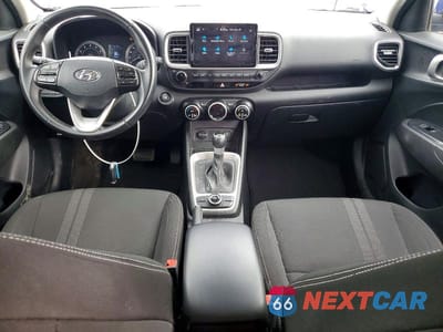 Zdjęcie 8 z 12 samochodu: 2021 HYUNDAI VENUE SEL VIN:KMHRC8A33MU094472 - miniatura