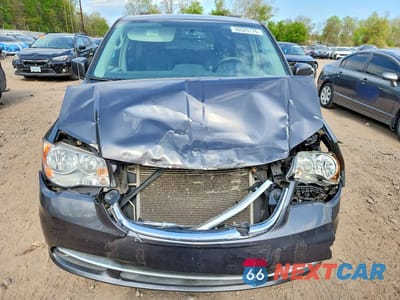 Piąte zdjęcie samochodu w środku: 2016 CHRYSLER TOWN & COUNTRY VIN:2C4RC1BGXGR173362 - miniatura