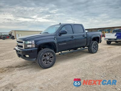 2010 CHEVROLET SILVERADO K1500 LTZ 3GCRKTE2XAG297563 - główne zdjęcie licytacji z USA - miniatura
