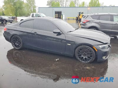 Czwarte zdjęcie samochodu z boku: 2008 BMW 328 I SULEV VIN:WBAWV13518P120396 - miniatura