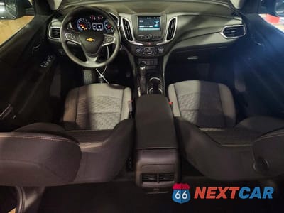 Zdjęcie 8 z 13 samochodu: 2018 CHEVROLET EQUINOX LT VIN:2GNAXSEV3J6236447 - miniatura