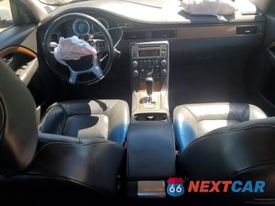 Zdjęcie 8 z 12 samochodu: 2010 VOLVO S80 3.2 VIN:YV1960AS1A1119025 - miniatura