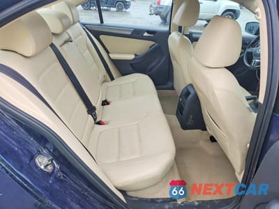 Zdjęcie 10 z 12 samochodu: 2014 VOLKSWAGEN JETTA TDI VIN:3VWLL7AJ0EM361508 - miniatura