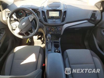 Zdjęcie 8 z 13 samochodu: 2019 FORD ESCAPE SE VIN:1FMCU0GD4KUA31253 - miniatura