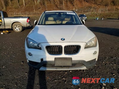 Piąte zdjęcie samochodu w środku: 2014 BMW X1 XDRIVE28I VIN:WBAVL1C58EVY15077 - miniatura