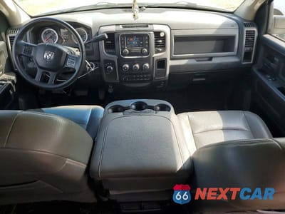 Zdjęcie 8 z 13 samochodu: 2014 RAM 3500 ST VIN:3C63RRGL8EG256288 - miniatura