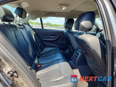 Zdjęcie 10 z 12 samochodu: 2015 BMW 328 D XDRIVE VIN:WBA3D5C50FK290840 - miniatura