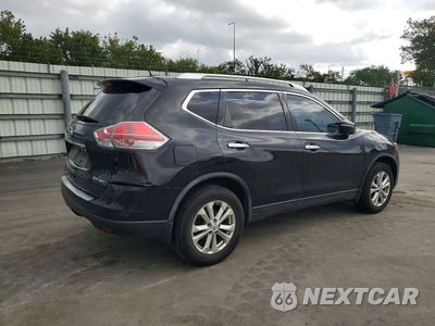 Piąte zdjęcie samochodu w środku: 2015 NISSAN ROGUE SV VIN:KNMAT2MT9FP530222 - miniatura