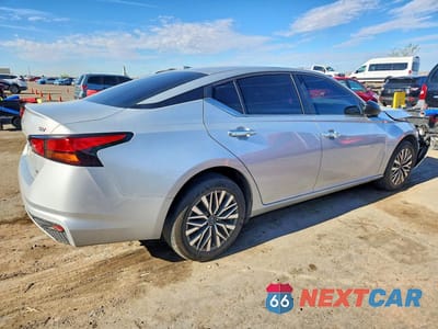 Trzecie zdjęcie samochodu z tyłu: 2024 NISSAN ALTIMA SV VIN:1N4BL4DW4RN420436 - miniatura