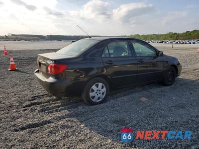 Trzecie zdjęcie samochodu z tyłu: 2005 TOYOTA COROLLA LE VIN:1NXBR32E45Z399712 - miniatura