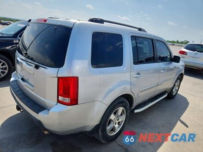 Trzecie zdjęcie samochodu z tyłu: 2011 HONDA PILOT EXL VIN:5FNYF3H51BB009779 - miniatura