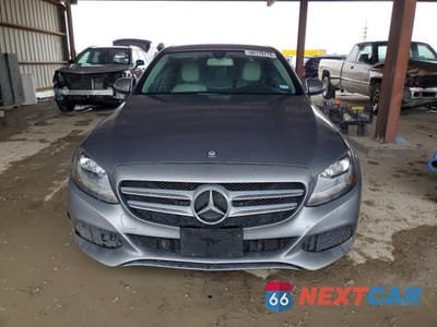 Piąte zdjęcie samochodu w środku: 2015 MERCEDES-BENZ C 300 VIN:55SWF4JB4FU052692 - miniatura