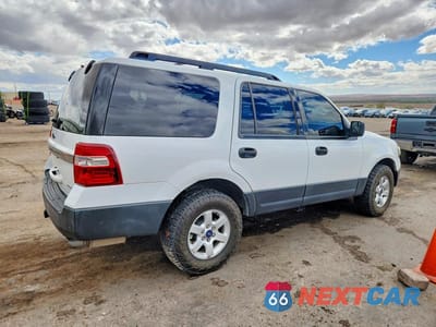 Trzecie zdjęcie samochodu z tyłu: 2016 FORD EXPEDITION XL VIN:1FMJU1GT2GEF50856 - miniatura