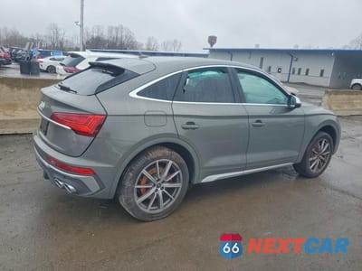 Trzecie zdjęcie samochodu z tyłu: 2025 AUDI SQ5 SPORTBACK PREMIUM PLUS VIN:WA124AFY4S2056606 - miniatura
