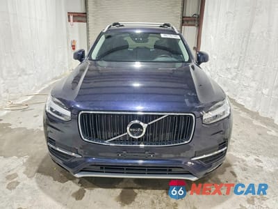Piąte zdjęcie samochodu w środku: 2017 VOLVO XC90 T6 VIN:YV4A22PK6H1116274 - miniatura