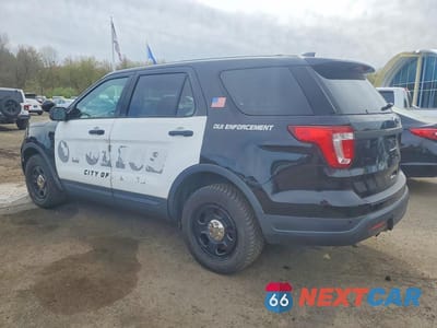 Drugie zdjęcie samochodu z przodu: 2018 FORD EXPLORER POLICE INTERCEPTOR VIN:1FM5K8AR5JGC75752 - miniatura