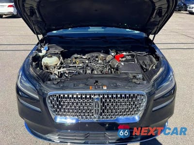 Zdjęcie 8 z 10 samochodu: 2022 LINCOLN CORSAIR VIN:5LMCJ1C96NUL16585 - miniatura