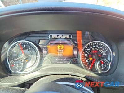 Zdjęcie 9 z 11 samochodu: 2020 RAM 1500 BIG HORN VIN:1C6SRFBT0LN174531 - miniatura