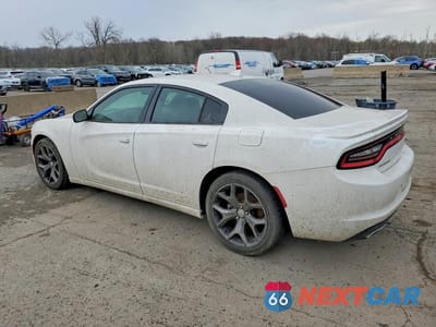 Drugie zdjęcie samochodu z przodu: 2015 DODGE CHARGER SXT VIN:2C3CDXHG7FH817289 - miniatura