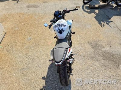 Zdjęcie 6 z 9 samochodu: 2022 KAWASAKI ER400 D VIN:JKAERKD10NDAE5264 - miniatura