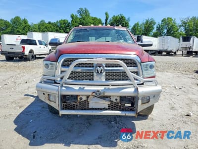 Piąte zdjęcie samochodu w środku: 2015 RAM 3500 LARAMIE VIN:3C63R3ML0FG702680 - miniatura