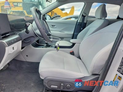 Zdjęcie 7 z 13 samochodu: 2025 HYUNDAI KONA SEL VIN:KM8HBCAB4SU317141 - miniatura
