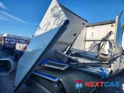 Zdjęcie 6 z 14 samochodu: 2023 FORD E350 REFRIGERATED BOX TRUCK VIN:1FDWE3FK1PDD14762 - miniatura