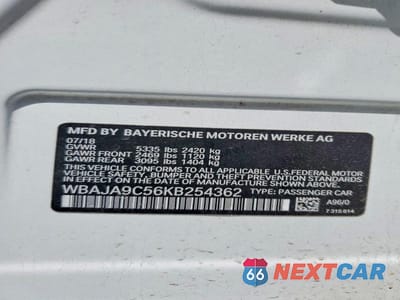 Zdjęcie 12 z 12 samochodu: 2019 BMW 530E VIN:WBAJA9C56KB254362 - miniatura