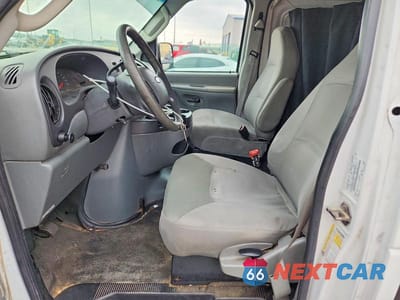 Zdjęcie 7 z 13 samochodu: 2006 FORD ECONOLINE E250 VAN VIN:1FTNE24W36HA75478 - miniatura