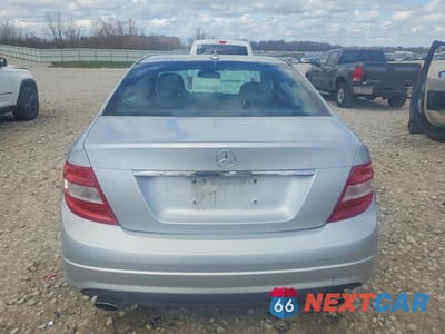 Zdjęcie 6 z 11 samochodu: 2009 MERCEDES-BENZ C 300 VIN:WDDGF54X09R059968 - miniatura