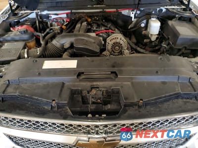 Zdjęcie 12 z 13 samochodu: 2008 CHEVROLET SUBURBAN K1500 LS VIN:3GNFK16348G252022 - miniatura