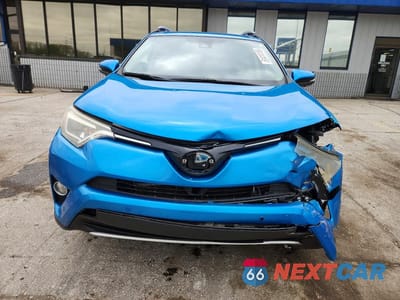 Piąte zdjęcie samochodu w środku: 2016 TOYOTA RAV4 HV LIMITED VIN:JTMDJREV6GD049567 - miniatura
