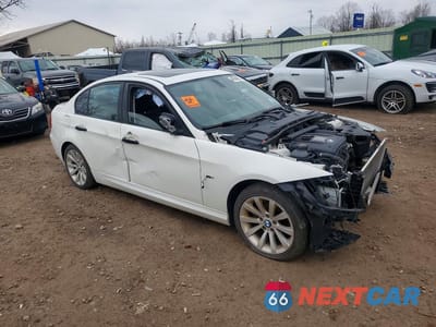 Czwarte zdjęcie samochodu z boku: 2011 BMW 328 XI SULEV VIN:WBAPK5G56BNN31147 - miniatura