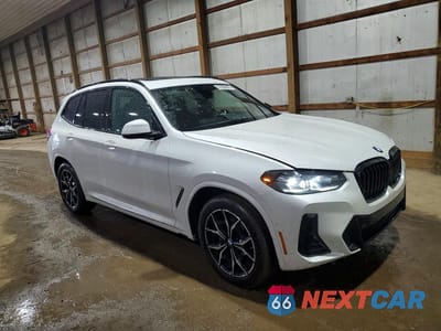 Czwarte zdjęcie samochodu z boku: 2024 BMW X3 XDRIVE30I VIN:5UX53DP02R9W39028 - miniatura