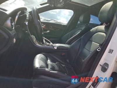 Zdjęcie 7 z 12 samochodu: 2018 MERCEDES-BENZ C 300 VIN:55SWF4JB2JU257520 - miniatura