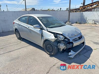 2015 HYUNDAI ACCENT GLS KMHCT4AE3FU922202 - główne zdjęcie licytacji z USA - miniatura